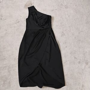 One-Shoulder Black Cocktail Dress